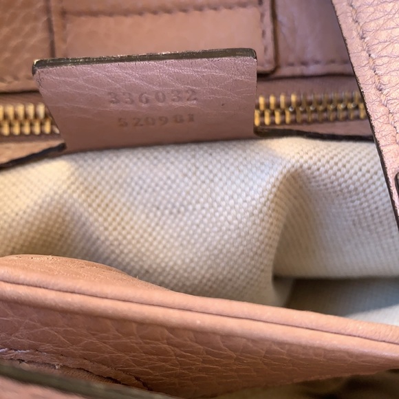 Gucci Crossbody Bag - Picture 7 of 16